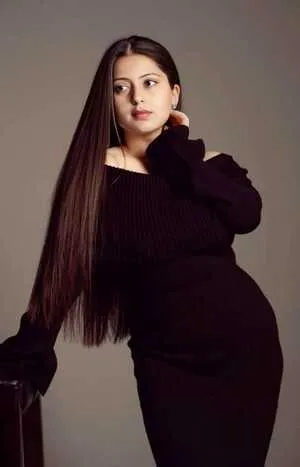 Call Girl in Patia Surat