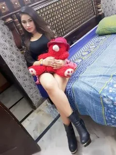 Surat Luxury Call Girls Service - Shalu Bachchan Call Girl Surat
